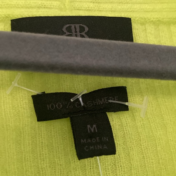 Banana Republic Cashmere Cardigan - Picture 4 of 4